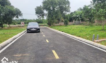 Bán Đất Thôn Bài xã Yên Bài Ba Vì - Diện Tích 300m2 Đất Cực Đẹp Vuông Vắn Ô Tô Vào Đất