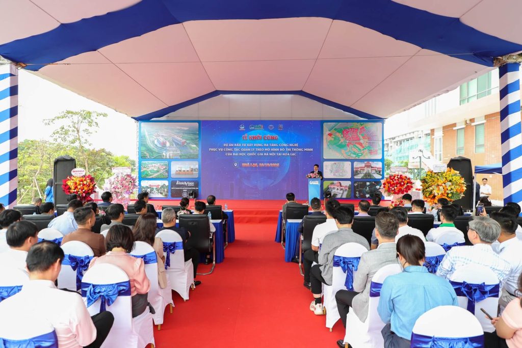 vnu khoi cong du an ha tang cong nghe hoa lac 18 datnenvn