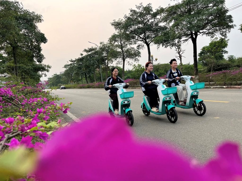 Sinh Viên tại DH Quốc Gia Hà Nội cơ sở Hòa Lạc